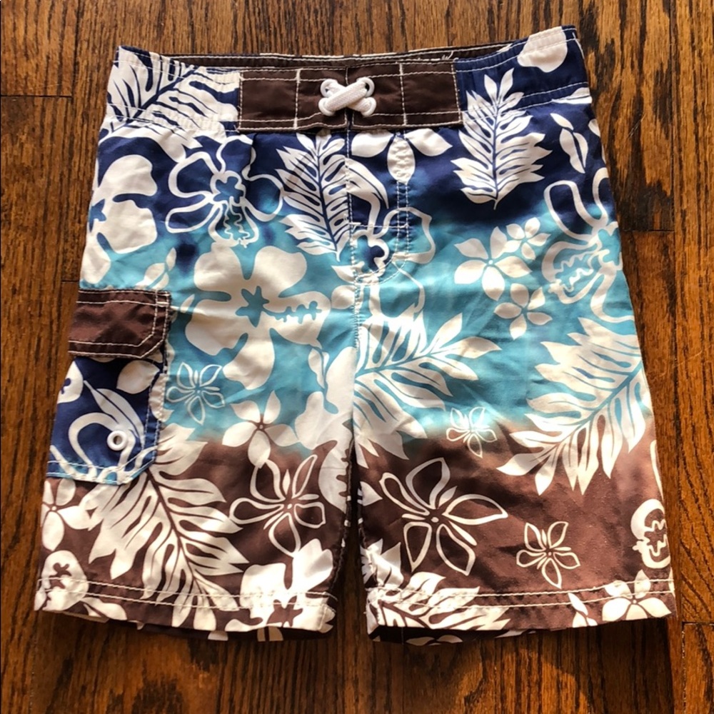 Swim shorts